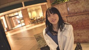 清楚スミレ(22)の裏の顔…大人しそうな看護学生がGカップを揺らしてがっつく！勝手に腰が動く中イキ絶頂ドキュメント