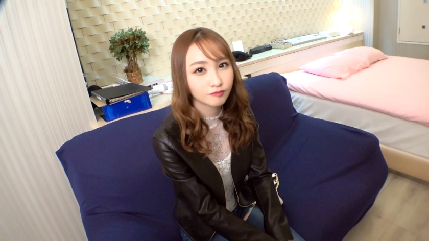 「彼氏より気持ちいい…」美乳＆もっちり美尻の悪女店員、電マ攻めからの濃厚フェラと狂乱騎乗位