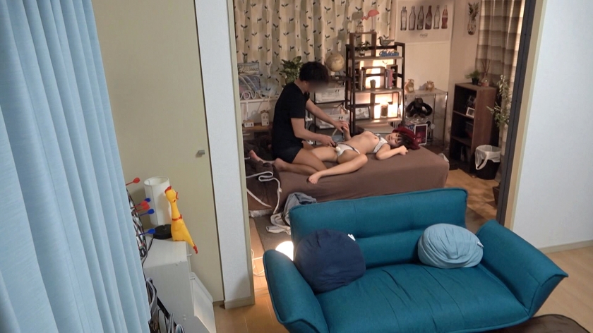 【22歳・現役】コンカフェ店員の無防備な色白ボディに興奮…ナンパ師の口説きに堕ちた密着SEX