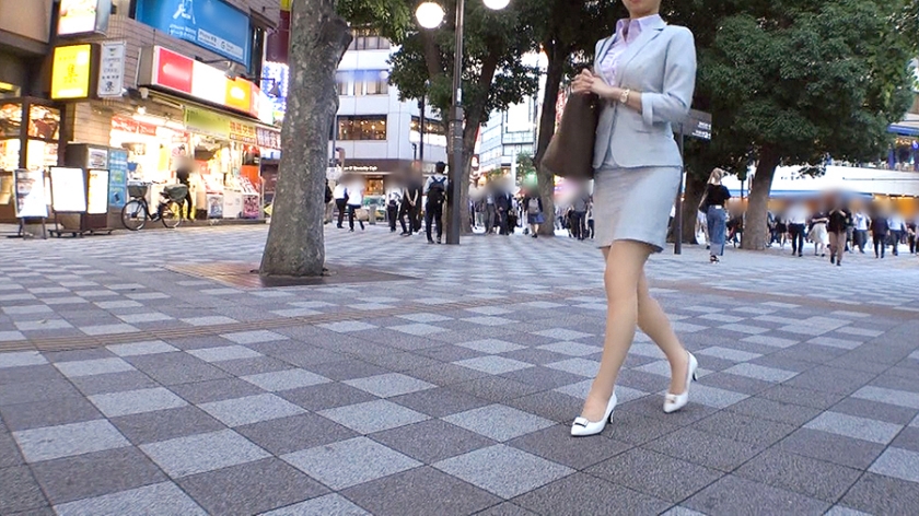 【初撮】なつき25歳・不動産コンサルの誤算。お試し接客のはずが生チンポに豹変。