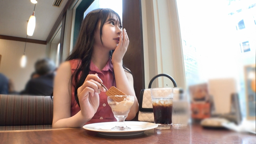 欲求不満に耐えられず自ら応募…24歳・現役受付嬢の「敏感体質」が凄すぎて、初めての撮影で快楽の限界を突破した件