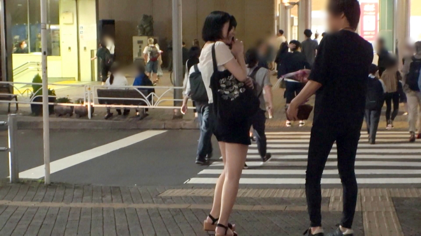23歳・のい。断れない性格のEカップお姉さんが見せた、色白むっちりボディの衝撃初出し！